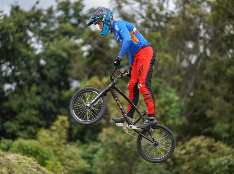 Carlos Ramírez, del #EquipoBogotá, espera ganar por primera vez una válida de Copa Mundo y quiere que sea en su pista, en la de El Salitre.