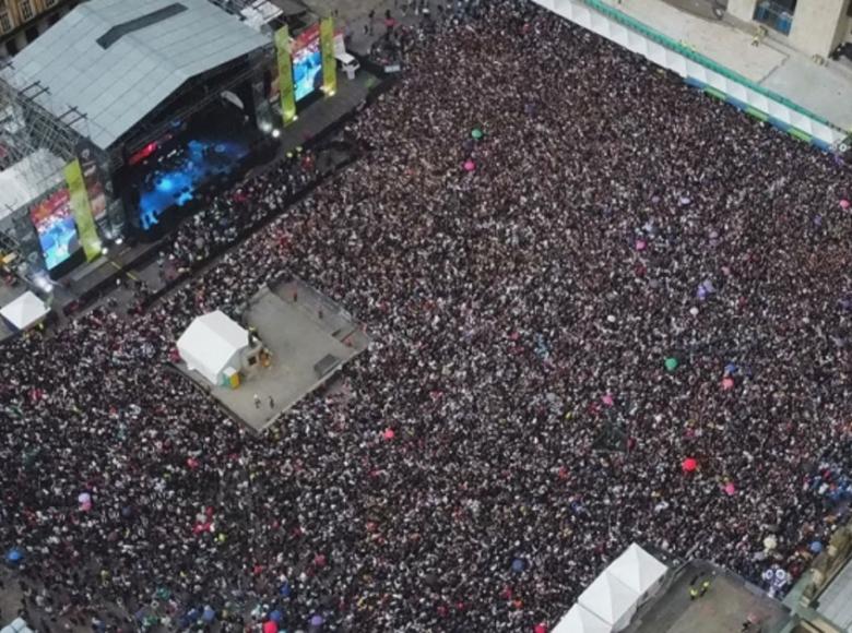 Más de 125 mil personas acudieron a la Plaza de Bolívar en el marco del festival salsero.