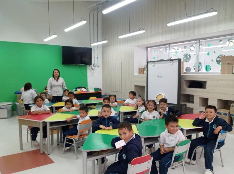 En total esta sede de primera infancia, ubicada en la localidad de Suba, beneficia a 450 estudiantes. 