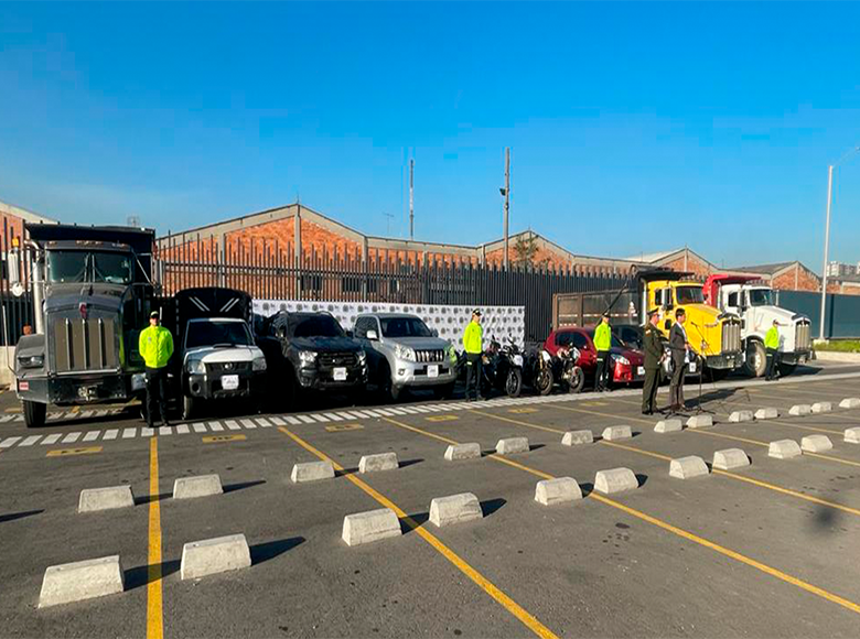 Gracias a la denuncia ciudadana y a la recolección de información por medio de fuentes humanas, las autoridades lograron recuperar y entregar a sus dueños vehículos en Bosa, Kennedy y C. Bolívar. 