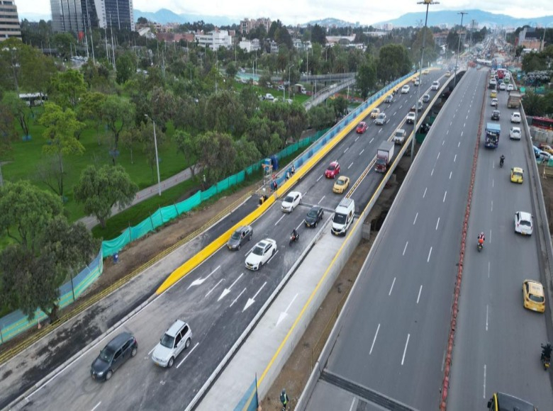 Desde este 26 de junio, la ciudadanía podrá transitar por el nuevo conector vehicular del costado occidental de la avenida 68 con calle 26. 