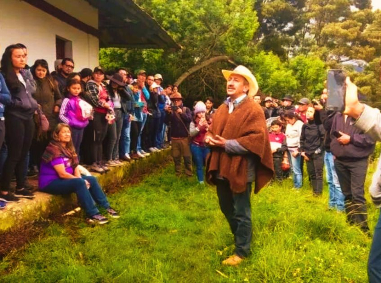 El líder campesino Jaime Beltrán alertó sobre un hallazgo arqueológico conformado por un conjunto diverso de piezas prehispánicas que dan cuenta de una ocupación de más de 1000 años en el territorio.