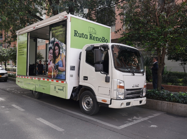 La Ruta RenoBo ofrece un escenario accesible para que la ciudadanía pueda informarse y participar en el desarrollo de los procesos de revitalización urbana. Conócela 👉🏻