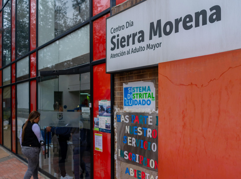 El Centro Filarmónico para la Paz está ubicado en el Centro Día, en el barrio Sierra Morena (TV 60 73 C 07 SUR).