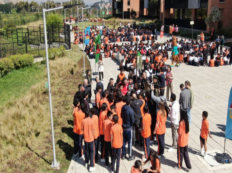 Las instituciones educativas de Bogotá, mi Ciudad, mi Casa, participaron activamente este 2 de octubre en el Simulacro Distrital de Preparación. 