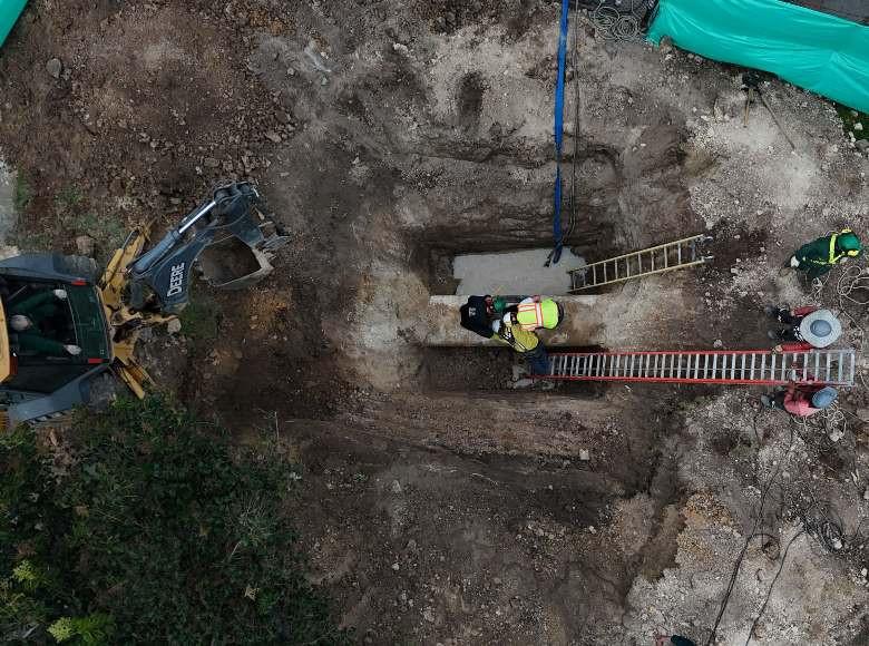 El Acueducto de Bogotá evidenció disminución de la presión del agua en Ciudad Bolívar. Para mitigar la problemática, diseñó una estrategia que consiste en la instalación de una válvula mariposa de 24 pulgadas. Avance de la obra👉🏻