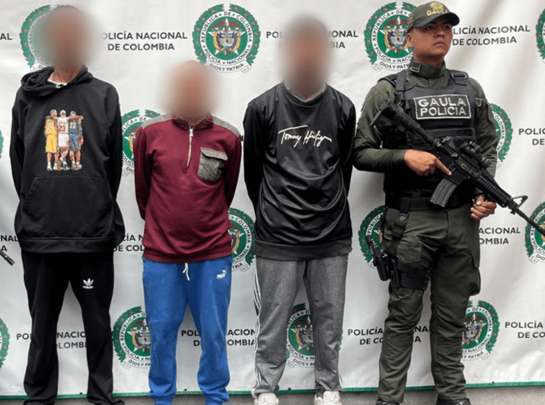 Las autoridades en Bogotá obtuvieron importantes resultados en seguridad durante la semana del 5 al 9 de noviembre de 2024. Se destacan las capturas de'Los del Camión’ por extorsionar a trasportadores en Bogotá.