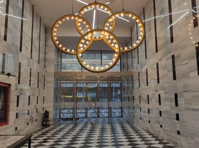 La Facultad de Ciencias Matemáticas y Naturales de la Universidad Distrital Francisco José de Caldas se encuentra ubicada en la carrera 10 # 19 - 64 edificio Crisanto Luque, donde se encuentran los estudiantes como el personal administrativo.