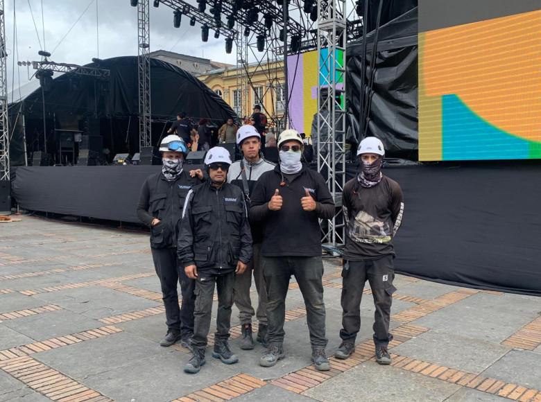 Cerca de 200 personas, entre personal de producción y logística, participaron durante los tres días del montaje.