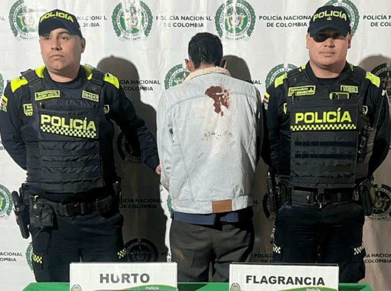 Capturado en Bogotá alias ‘Heider’, vinculado al ‘Clan del Golfo’. El capturado presuntamente coordinaba y distribuía estupefacientes en municipios de Mahates, Arjona, María la Baja, Calamar y Arroyohondo, en Bolívar.