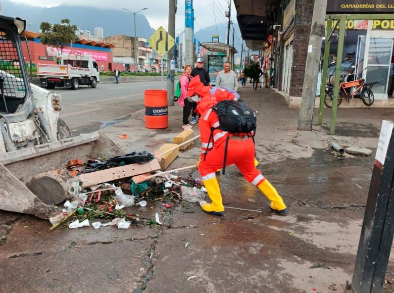 Durante la jornada se desmotaron cinco cambuches y tres estructuras ilegales. 