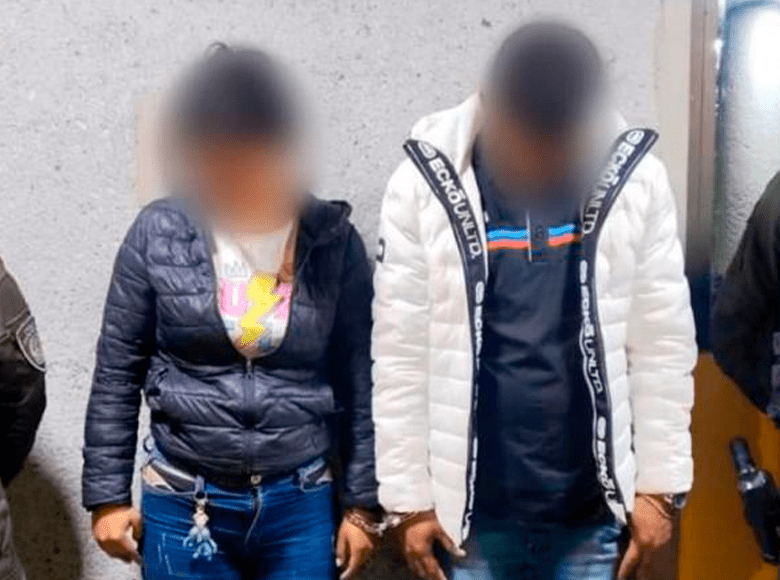 Dos personas tendrán que responder por tráfico de estupefacientes en Chapinero. Los policías encontraron ocho dosis de tusi empacados en bolsas de ‘Scarface’, con un peso aproximado de 40 gramos.