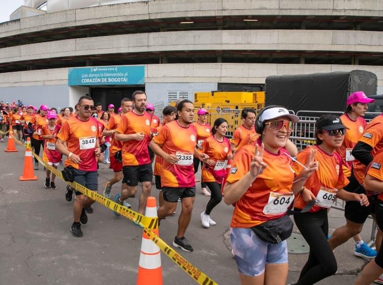 La meta de la Carrera Caminata por la Solidaridad es recaudar fondos para apoyar a más de 6.000 familias en condición de vulnerabilidad.