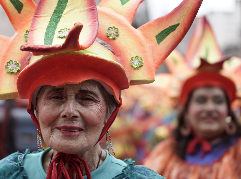 Las calles del centro de la ciudad se llenan de música, color y creatividad, mientras cientos de familias, turistas y ciudadanos viven esta gran fiesta cultural que une a nuestras localidades y celebra la diversidad que nos hace únicos.