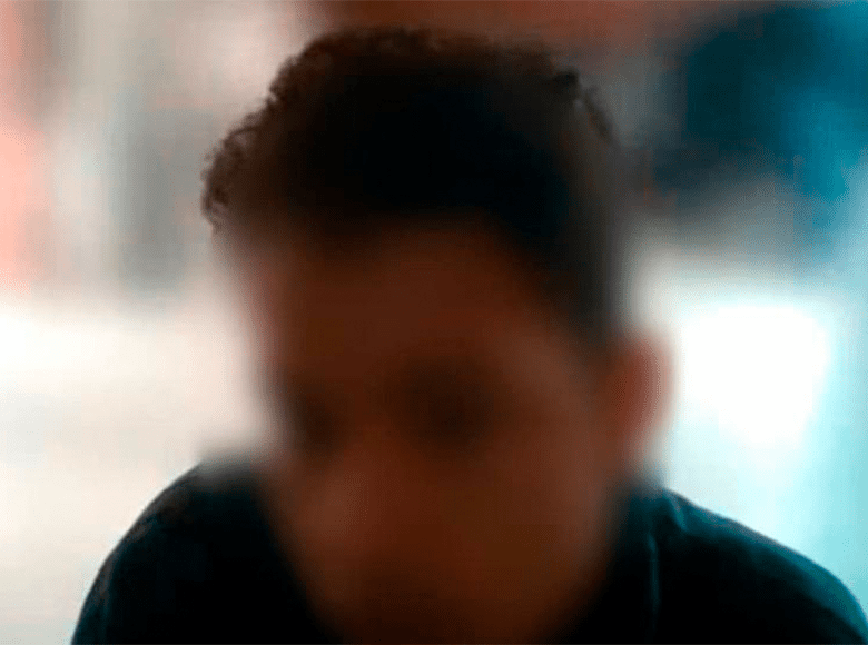 A la cárcel hombre que habría secuestrado a tres menores de edad. Con un perfil falso en redes sociales contactó y se ganó la confianza de tres niñas, que habría retenido en una vivienda. 