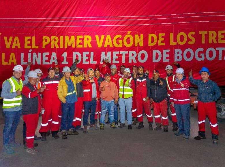 En fotos llegó primer tren Línea 1 del Metro de Bogotá al patio taller