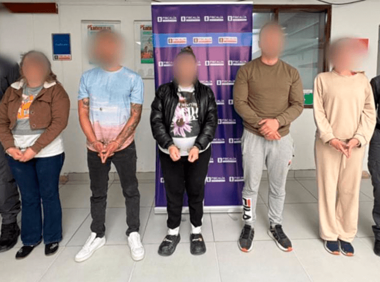 Las autoridades obtuvieron importantes resultados en seguridad durante la semana del 29 de septiembre al 3 de octubre de 2025. Como la detención de siete personas por estafar con falsas compras de vehículos en Bogotá. 