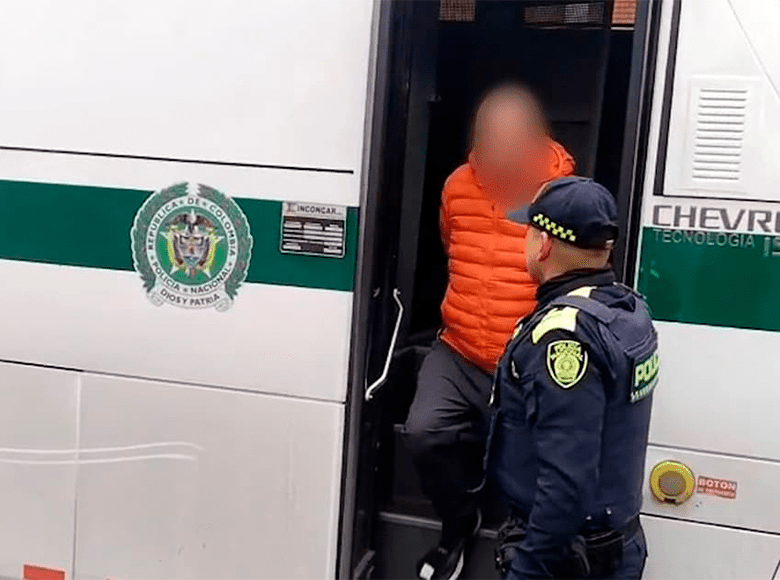 Cayó feminicida que atacó a su pareja en un motel en Engativá. Las autoridades le siguieron el rastro a este hombre durante meses hasta dar con su detención en Usaquén.