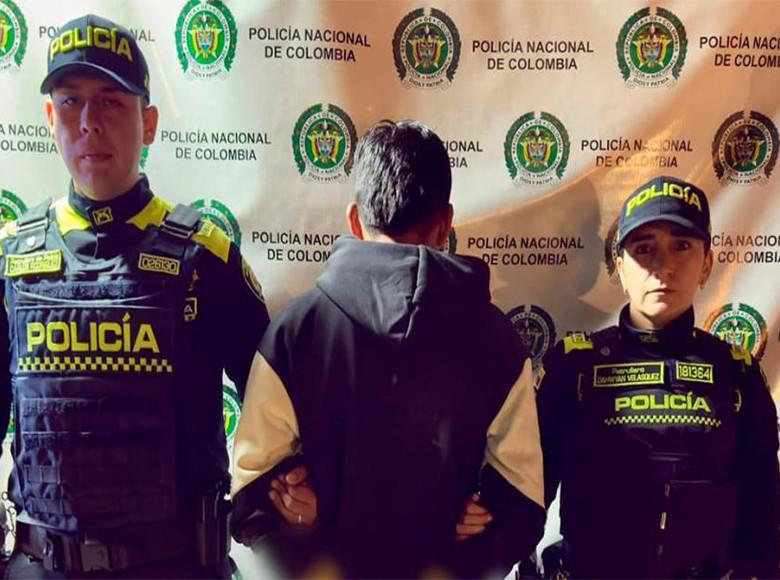 Un hombre fue detenido por hacer disparos en el barrio San Bernardo, ubicado en el centro de Bogotá. 