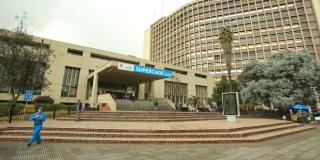 Este es el SuperCADE CAD, el punto de atención donde muchos bogotanos realizan trámites y servicios.