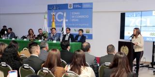 Evento de firma del Pacto por la Legalidad para sectores empresariales de San Andresito en Bogotá 