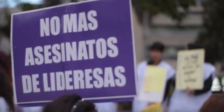 Imagen que dice no más asesinatos de lideresas
