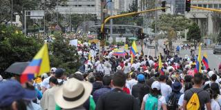 Marcha en Bogotá a la altura del Centro Internacional 