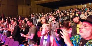 Gozando con Los Wembler´s "los caminantes de la selva" en el Teatro Jorge Eliécer Gaitán.