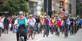 Ciclopaseo en Bogotá para conmemorar el Día Internacional de la Mujer 