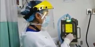 "Estoy Contigo" conecta a familiares y pacientes con COVID-19.