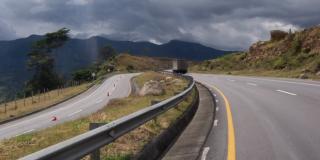 Vía Bogotá -Girardot. Foto: Agencia Nacional de infraestructura - ANI