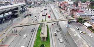 En materia de seguridad vial, Bogotá se destaca por ser la ciudad del país que más vidas ha salvado, gracias a las medidas implementadas por la Administración Distrital 
