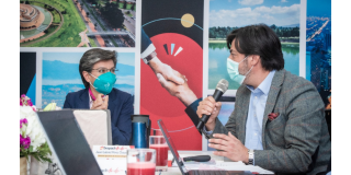 The Mayor emphasized the importance of working on the training of young people and women in the city