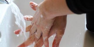 Imagen de lavado de manos.