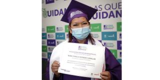 Dora Cenelia Moreno, una de las primeras cuidadoras graduadas de los cursos del Sistema Distrital del Cuidado. SDM