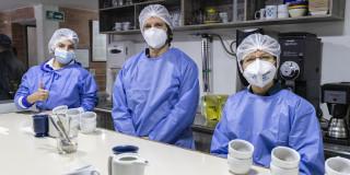 Personas con tapabocas