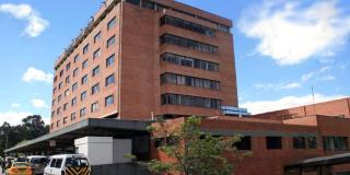 Imagen de la fachada del Hospital Simón Bolívar