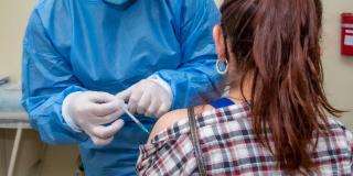 Cuidados para la aplicación de dosis de refuerzo de vacunas COVID-19