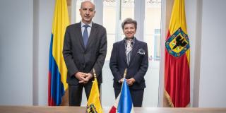 Francia reafirma cooperación con Bogotá en proyectos de desarrollo