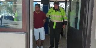 En Ciudad Bolívar capturan a un hombre con varias cápsulas de bazuco
