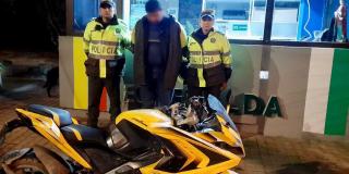 En Teusaquillo capturan a un hombre con moto que tenía placa falsa