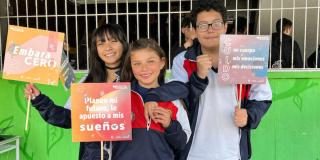 Gira en colegios de Bogotá sobre prevención de embarazos adolescentes