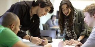 Oferta de empleo para jóvenes bilingües en Bogotá. ¿Cómo aplicar?