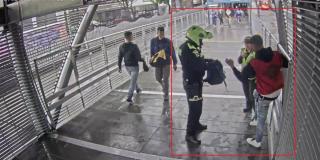 Capturados delincuentes que estaban robado a usuarios de TransMilenio