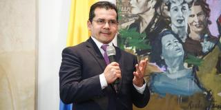 Orlando Santiago Cely es el nuevo gerente de Transmilenio 