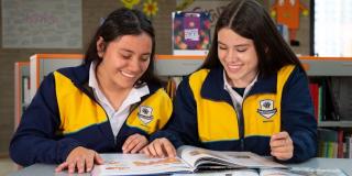 Dos estudiantes