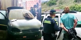 Deshuazadero de autos en Ciudad Bolívar