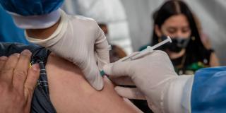  Puntos de vacunación contra COVID-19 en Bogotá hoy 12 de febrero 
