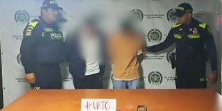 Capturados por hurtar un vehículo.