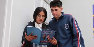 Catálogos Mi brújula hacia el futuro para estudiantes de Bogotá 